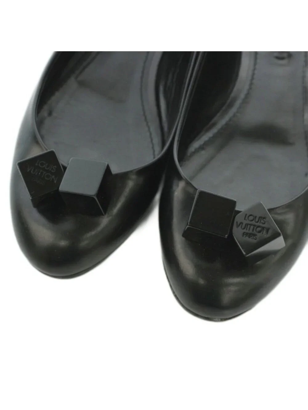 Louis Vuitton Pumps Low Heels Round Toe Leather Cube Motif 36 Black